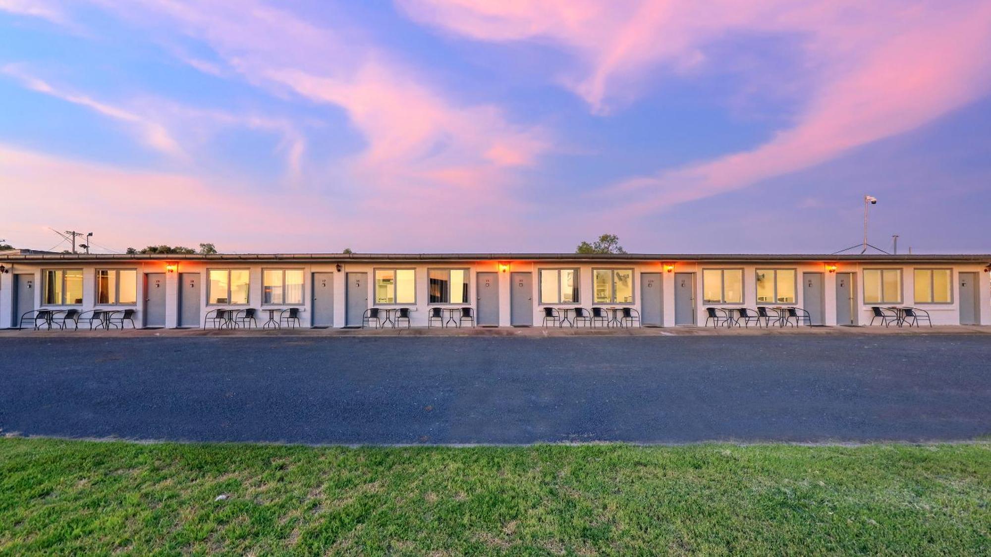 Artesian Motor Inn Under New Management Rams Motel Coonamble Extérieur photo