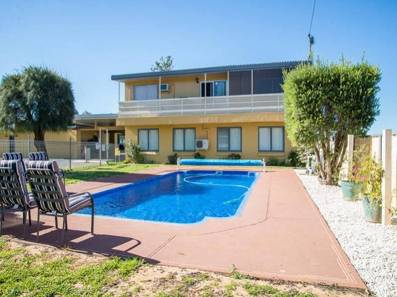 Artesian Motor Inn Under New Management Rams Motel Coonamble Extérieur photo